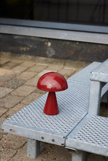 Mush bærbar bordlampe - Red - Hübsch Interior