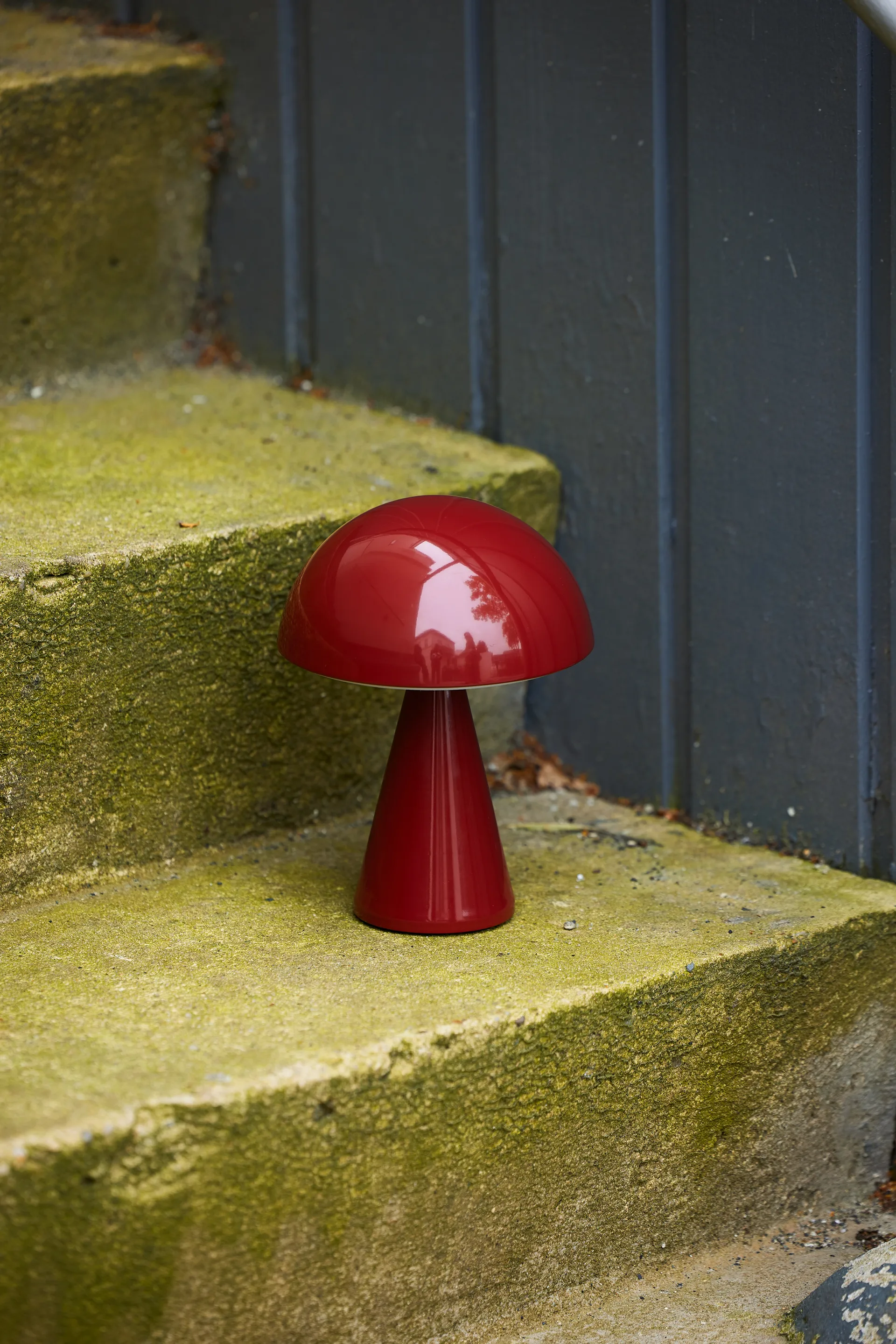 Mush bærbar bordlampe, Red Hübsch Interior