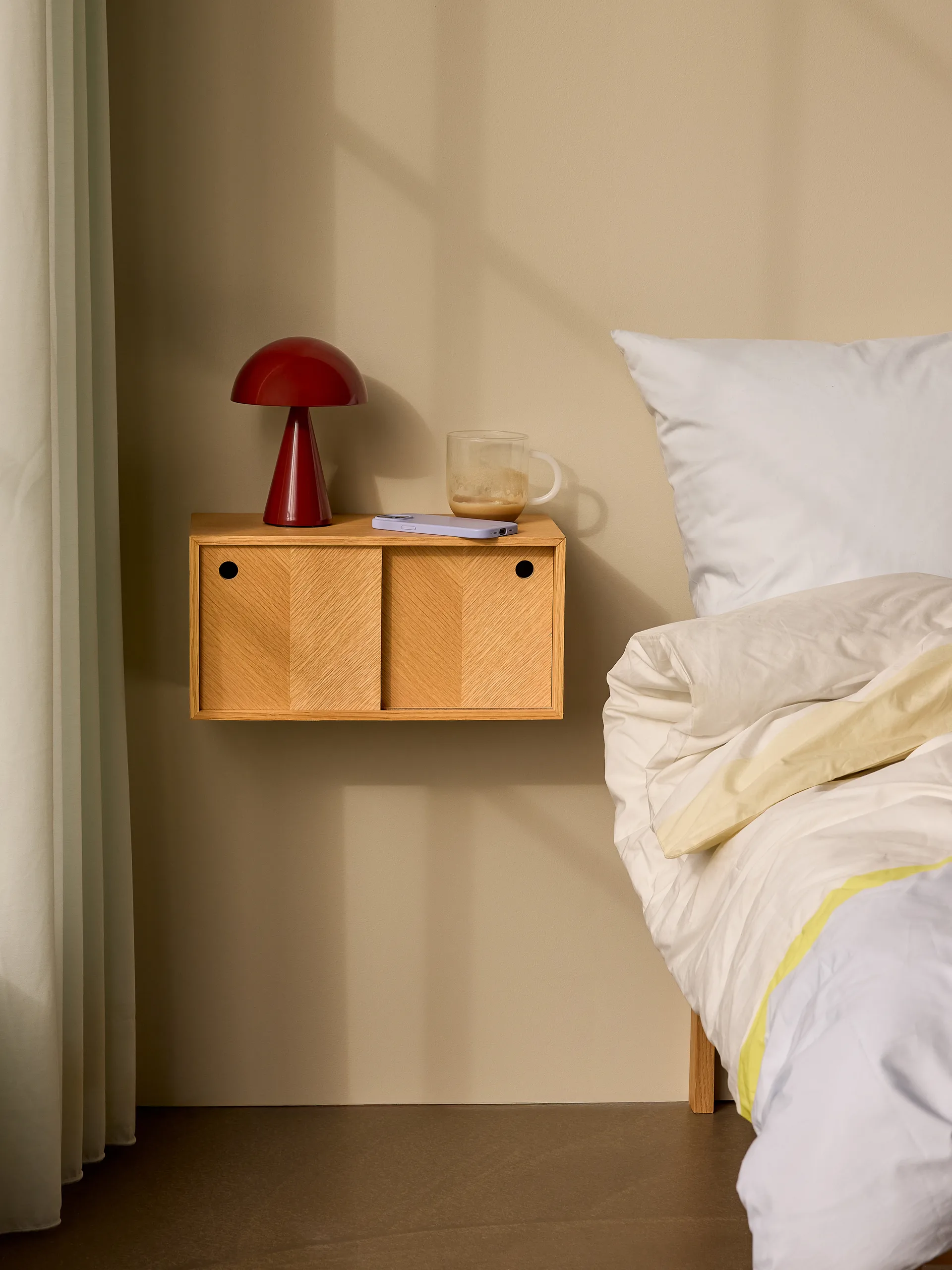 Mush bærbar bordlampe, Red Hübsch Interior