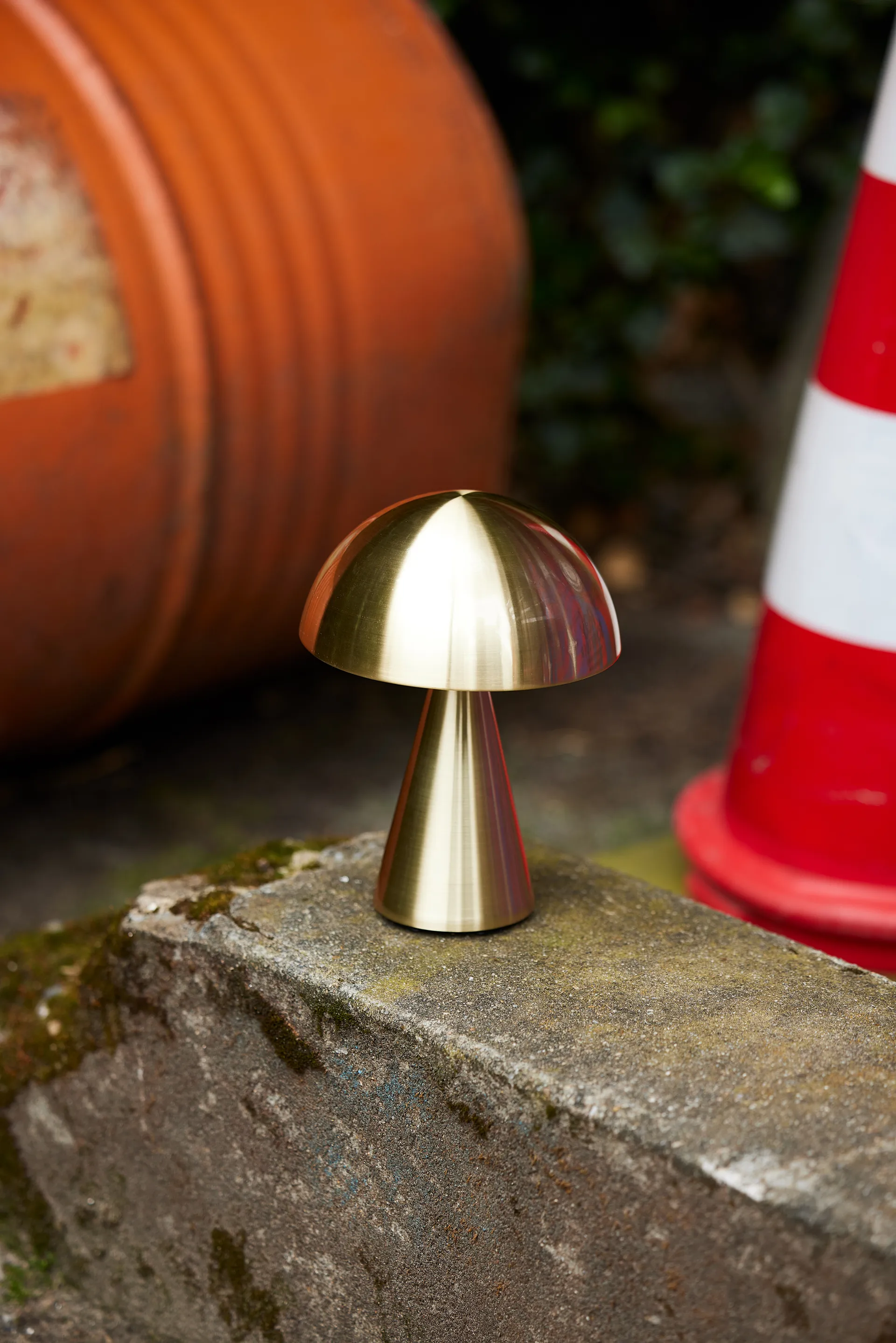 Mush portable bordlampe, Brass Hübsch Interior