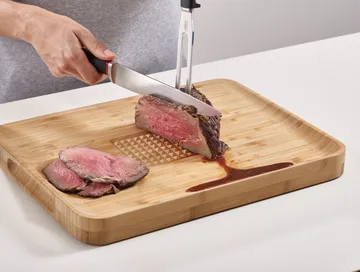 Cut & carve skærebræt - Bambus - Joseph Joseph