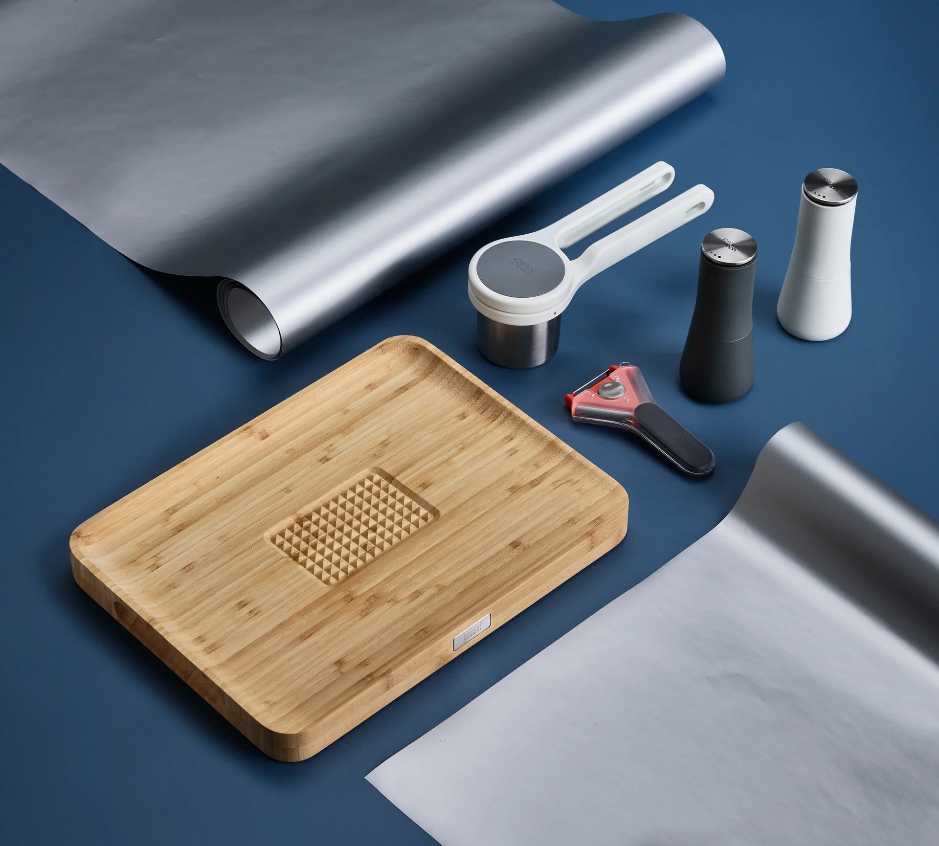 Cut & carve skærebræt, Bambus Joseph Joseph