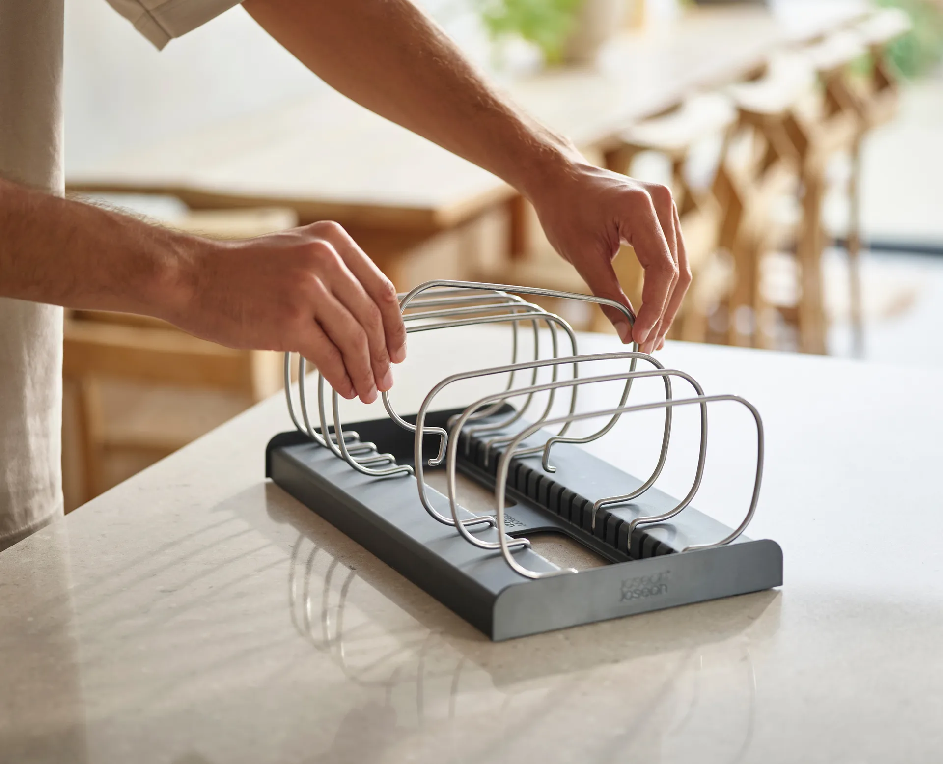 Drawstore opbevaringsstativ, Grå Joseph Joseph