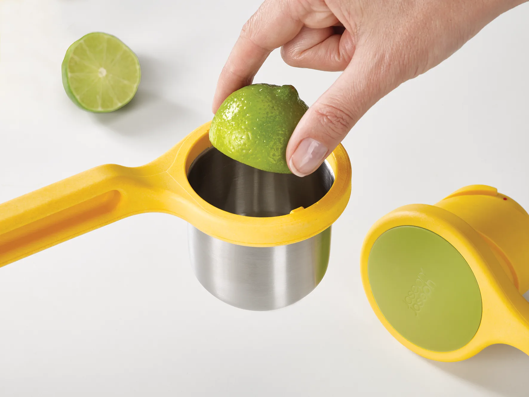 Helix citruspresser 24,5 cm, Gul Joseph Joseph