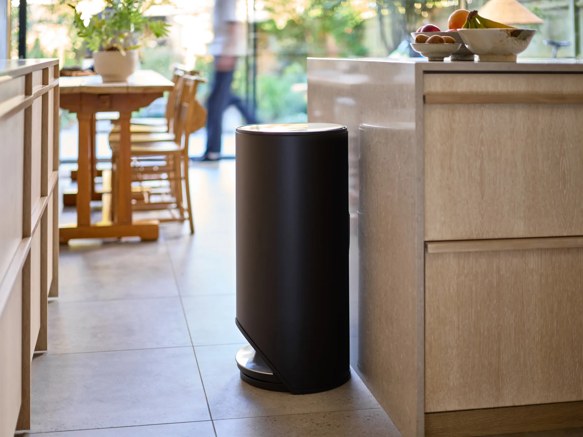 Joseph Joseph Arc pedalspand 30 L, Carbon black Joseph Joseph