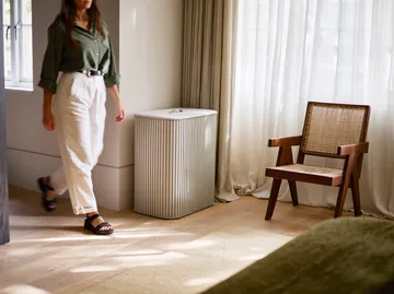 Tota Trio Luxe vasketøjskurv 90 L - Ecru - Joseph Joseph