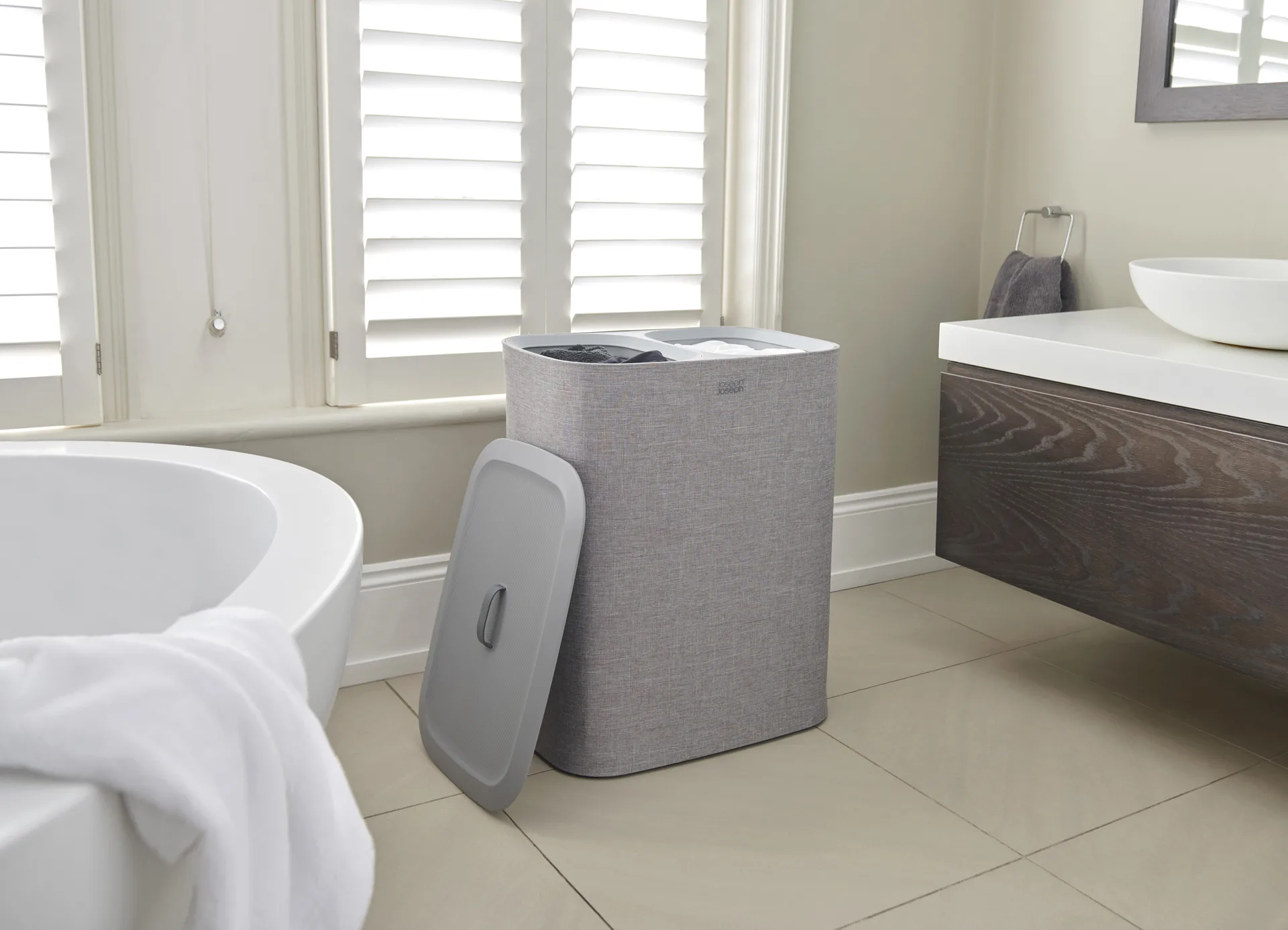 Tota vasketøjskurv 90 L, Grå Joseph Joseph