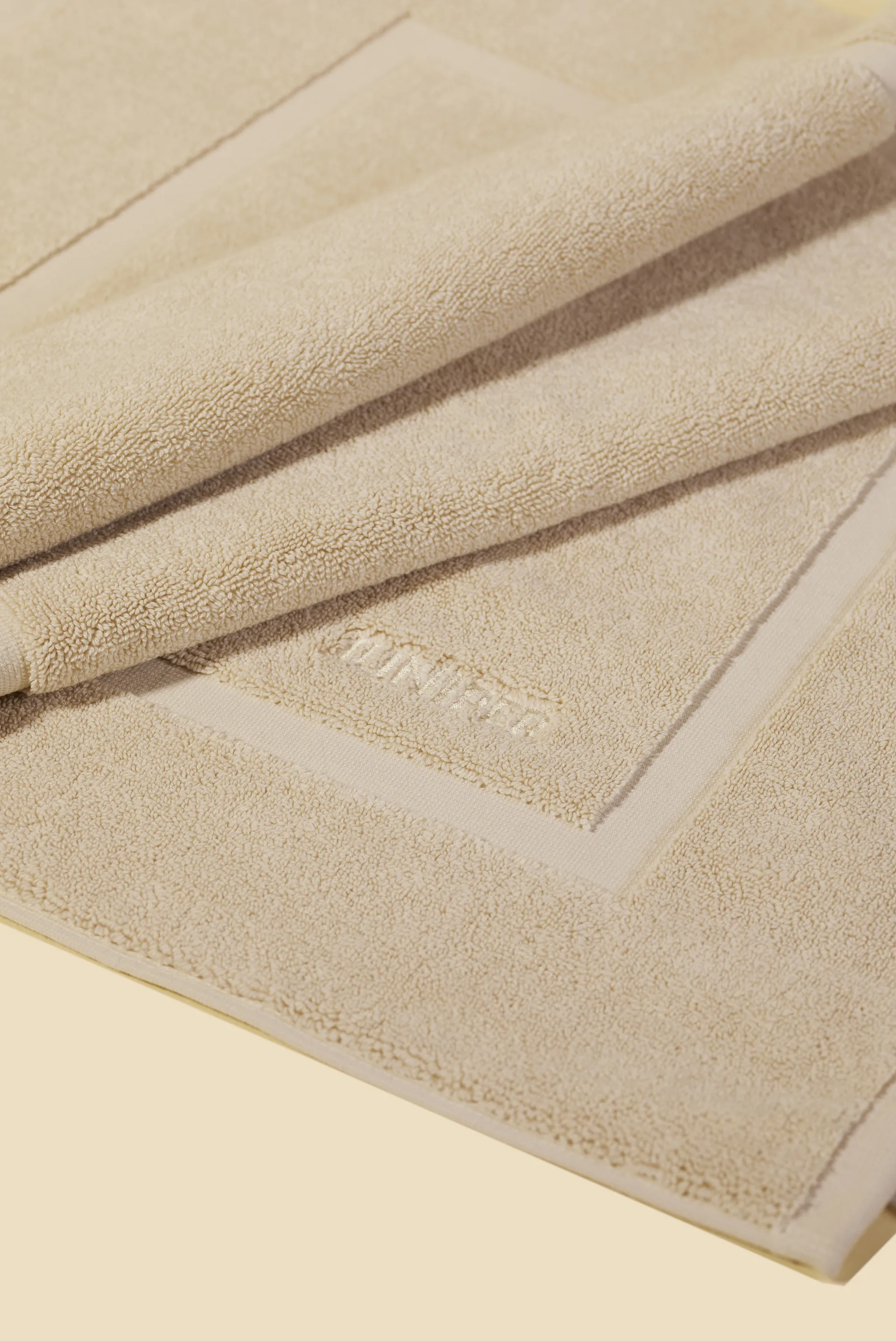 Juniper bademåtte 50x80 cm, Beach Sand Juniper