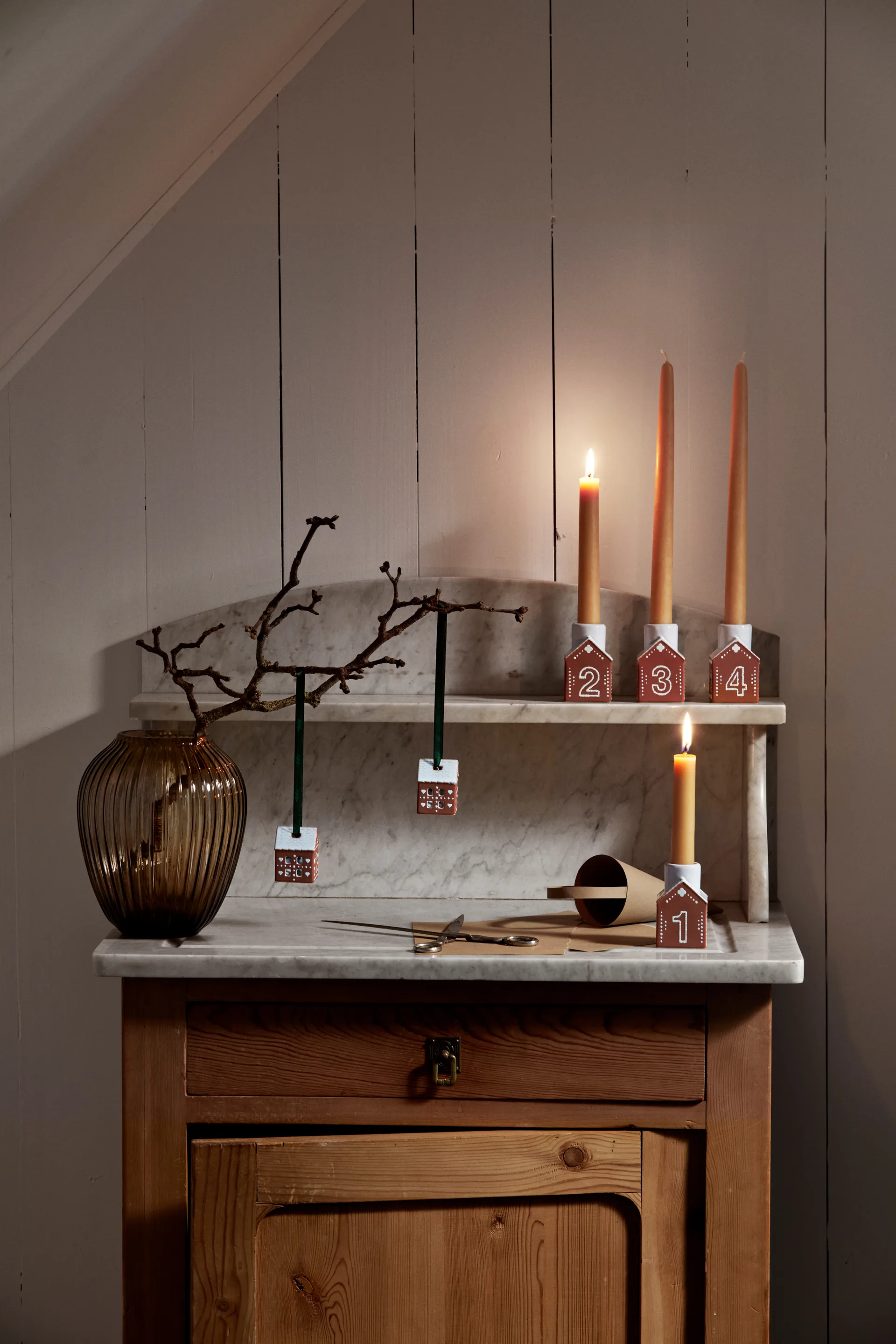 Gingerbread adventsstage 4 dele, Brun Kähler