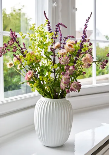 Hammershøi vase mellem - hvid - Kähler