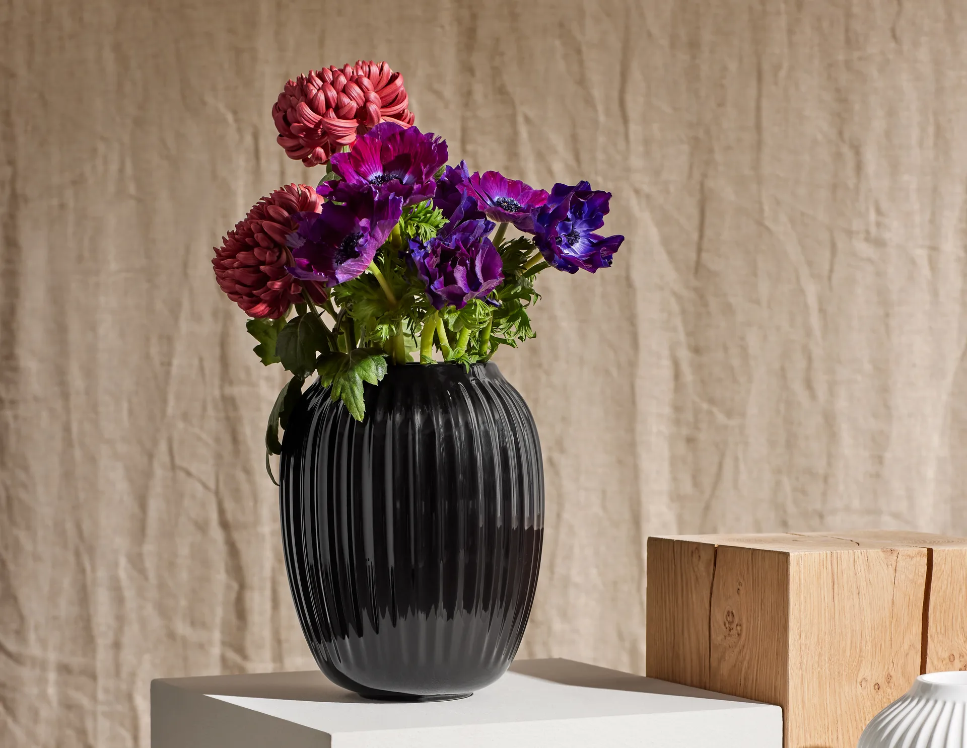Hammershøi vase, Sort, mellem 21 cm Kähler