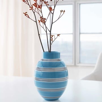 Omaggio Nuovo vase - mellemblå, H30 cm - Kähler