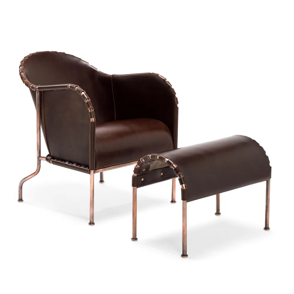 Bruno fodskammel, Kærnlæder flaskegrøn-messingstativ Källemo