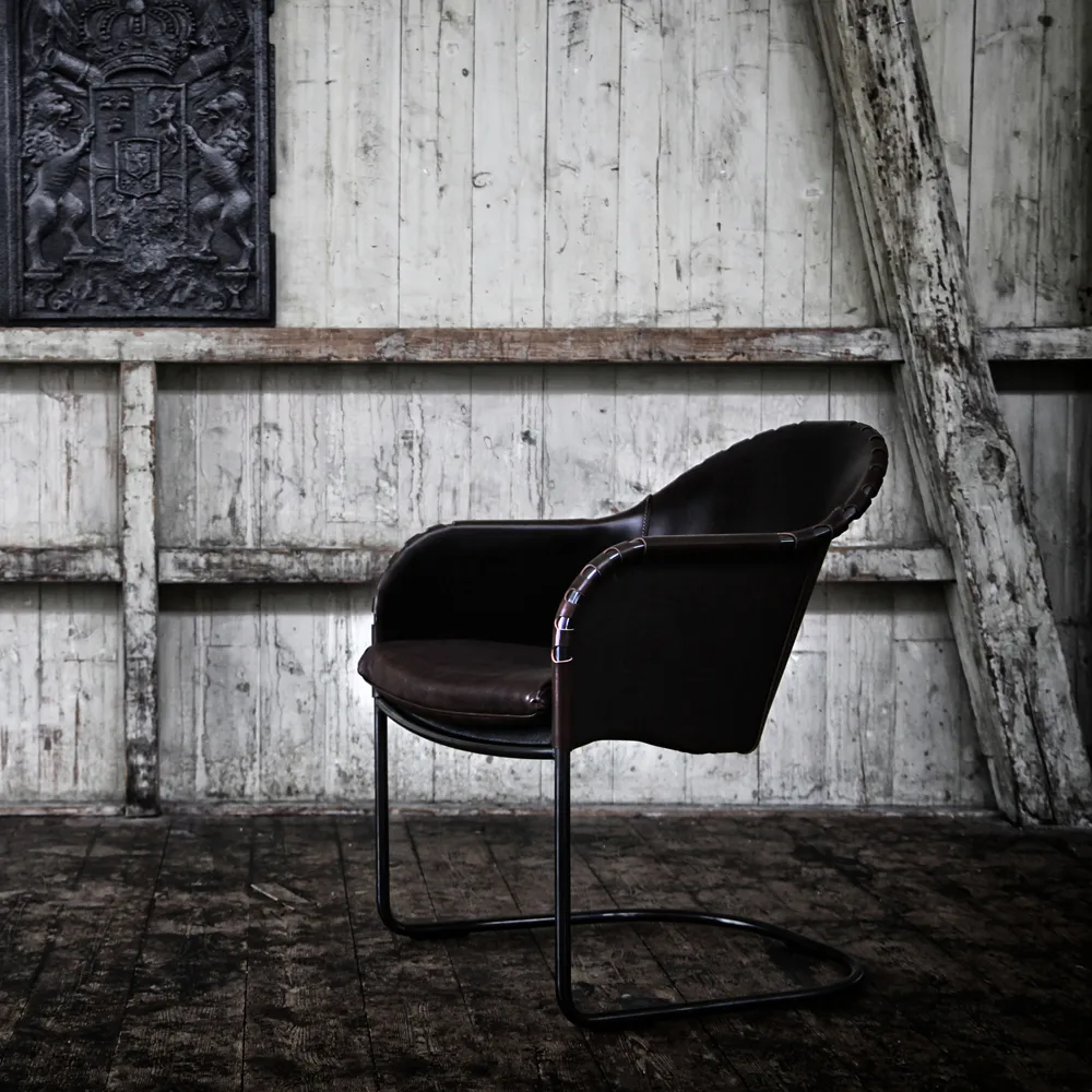 Ingo lænestol, Cigarbrun-kobberbehandlet Källemo