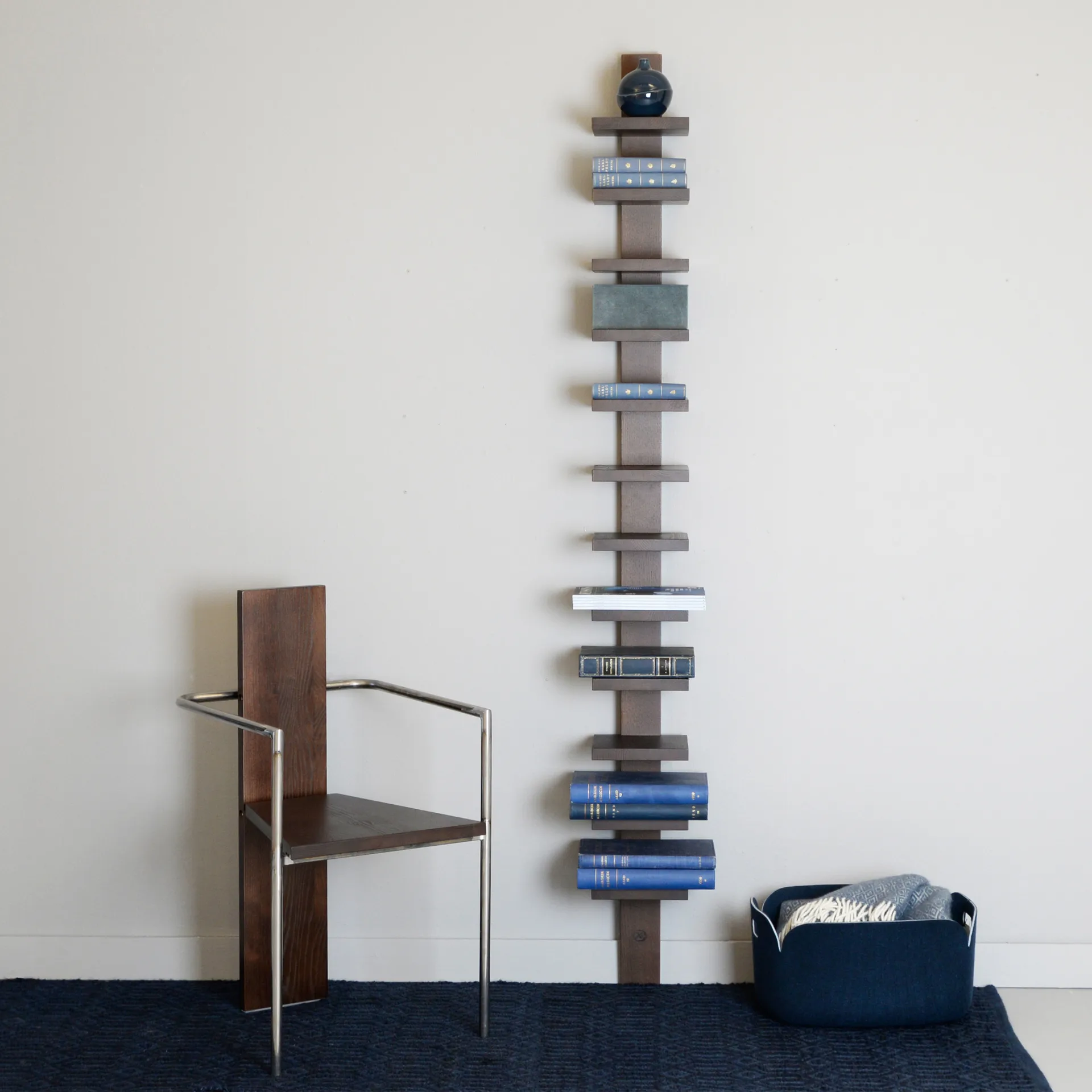 Pilaster væghylde, Grå bejdset Källemo