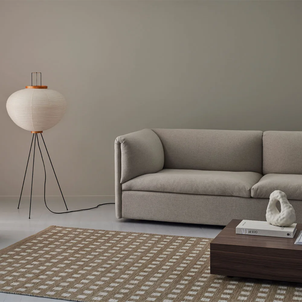 Sugar Cube Icon tæppe, Yellow ochre 484, 160x240 cm Kasthall