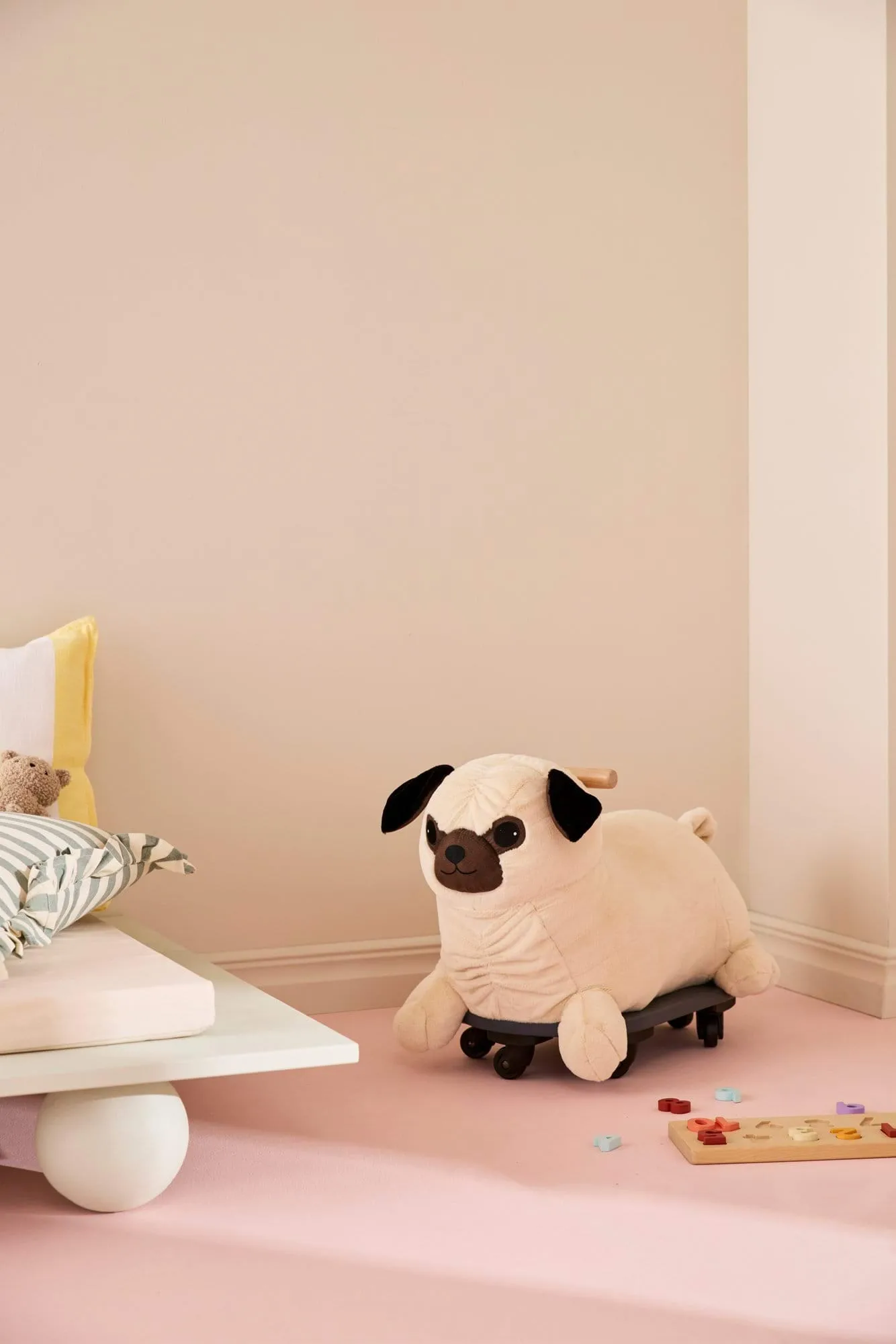 Legetøj til åkebakke, Mopsen Peg Kid's Concept