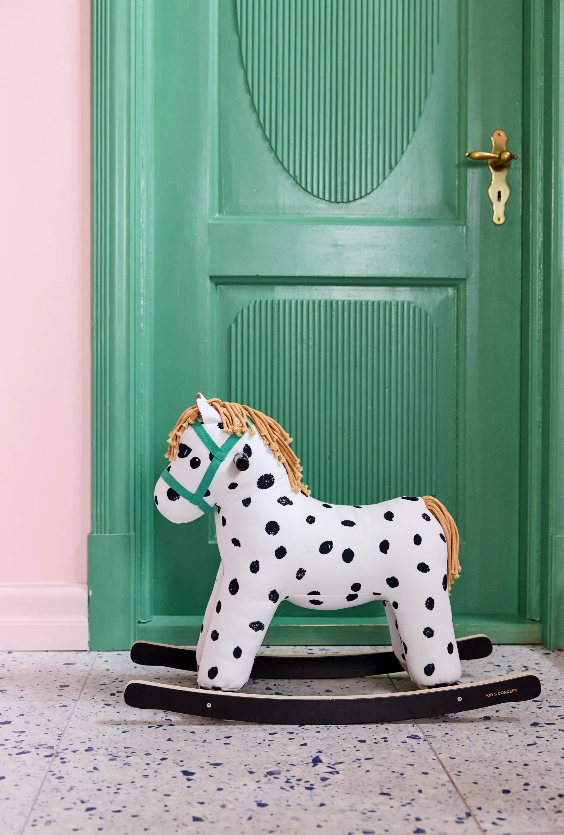 Pippi gyngehest, Hvid-sort Kid's Concept