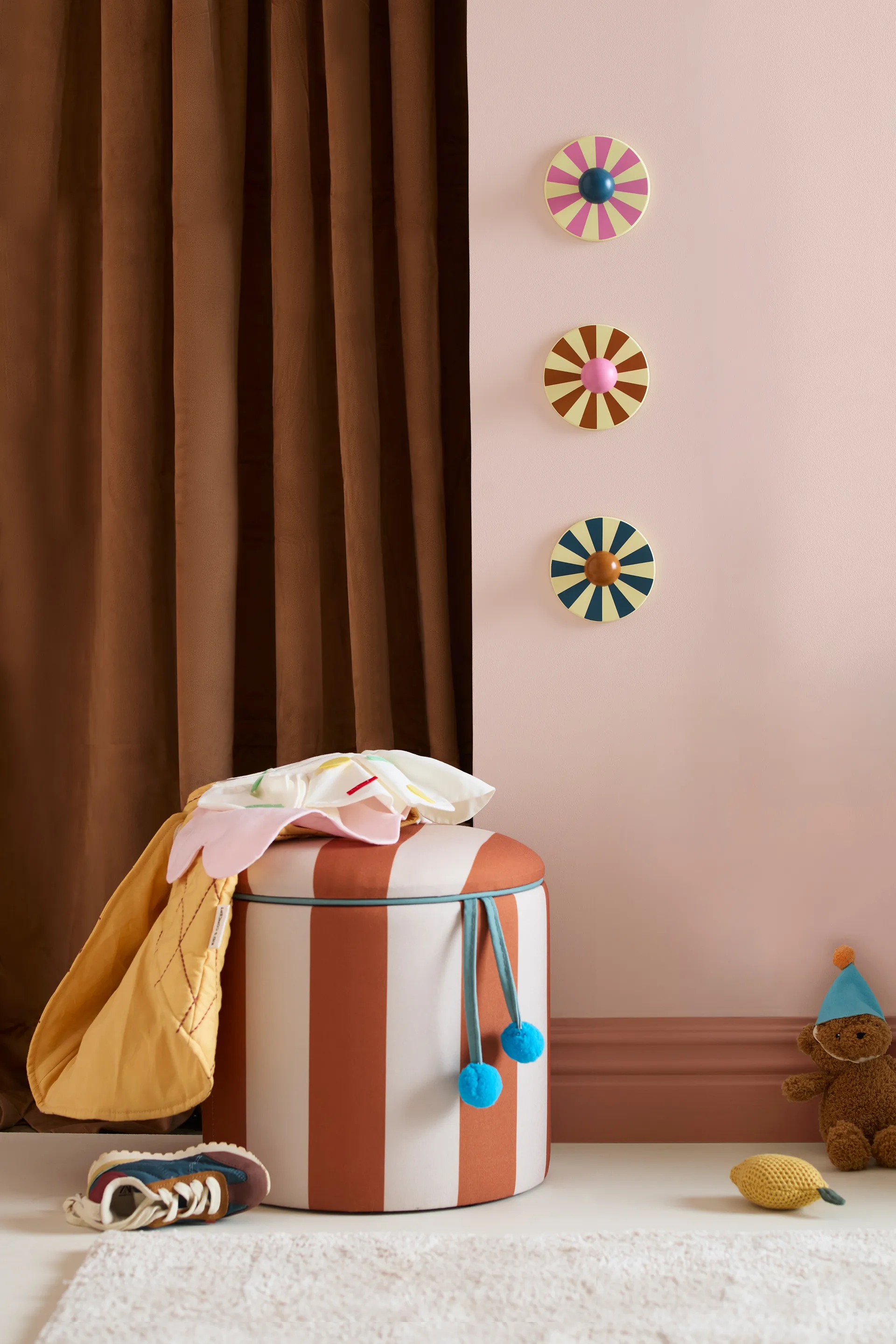 Puf cylinder med opbevaring, Brun, Ø40×30,5 cm Kid's Concept