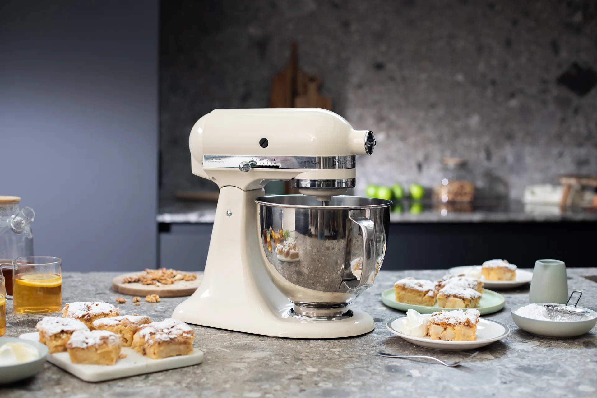 Artisan 5KSM185 køkkenmaskine premium 4,8 L, Almond cream KitchenAid