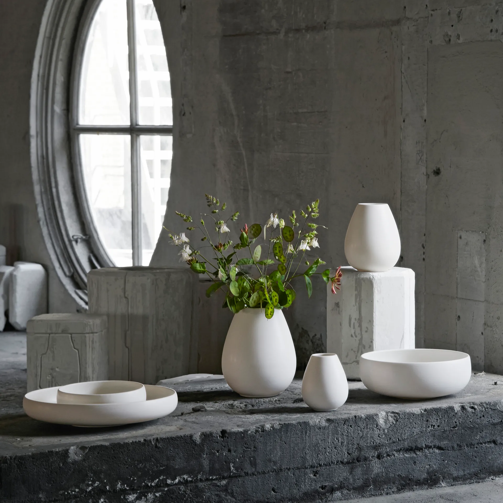 Earth fad 38 cm, Kalk-hvid Knabstrup Keramik