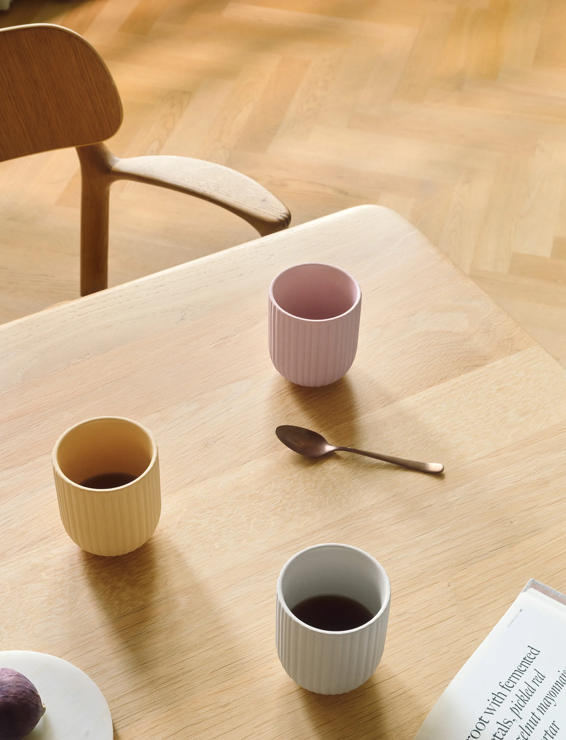 Verda krus 25 cl, Soft sand Knabstrup Keramik