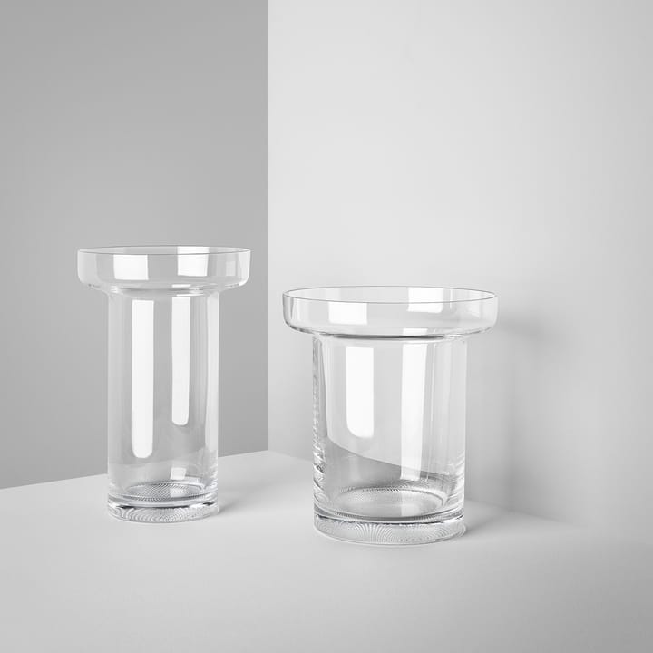 Limelight Tulip vase 19,5 cm, Klar Kosta Boda