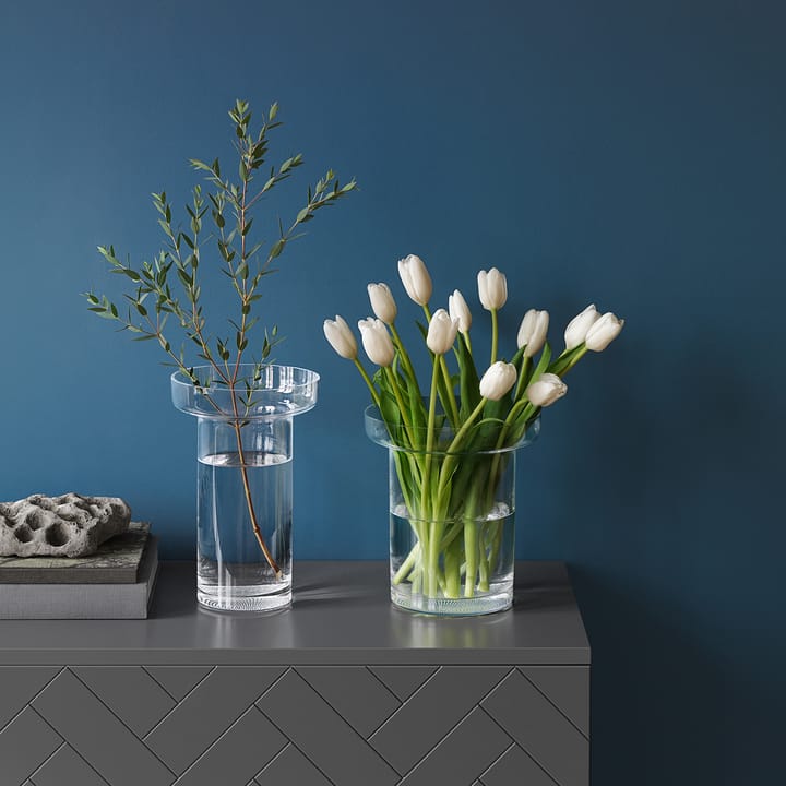 Limelight Tulip vase 19,5 cm, Klar Kosta Boda