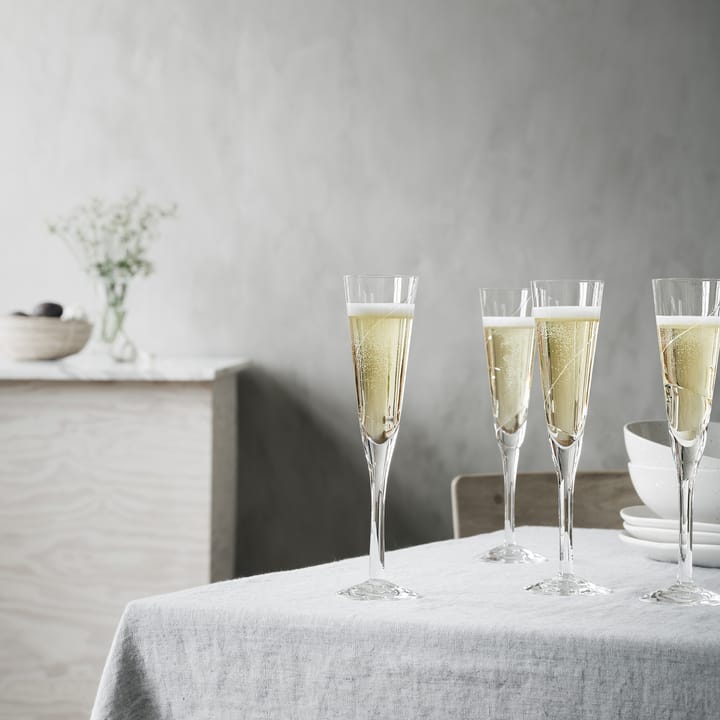 Line champagneglas 15 cl - Klar - Kosta Boda