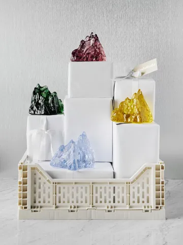 The Rock fyrfadsstage 91 mm - Smaragd grøn - Kosta Boda