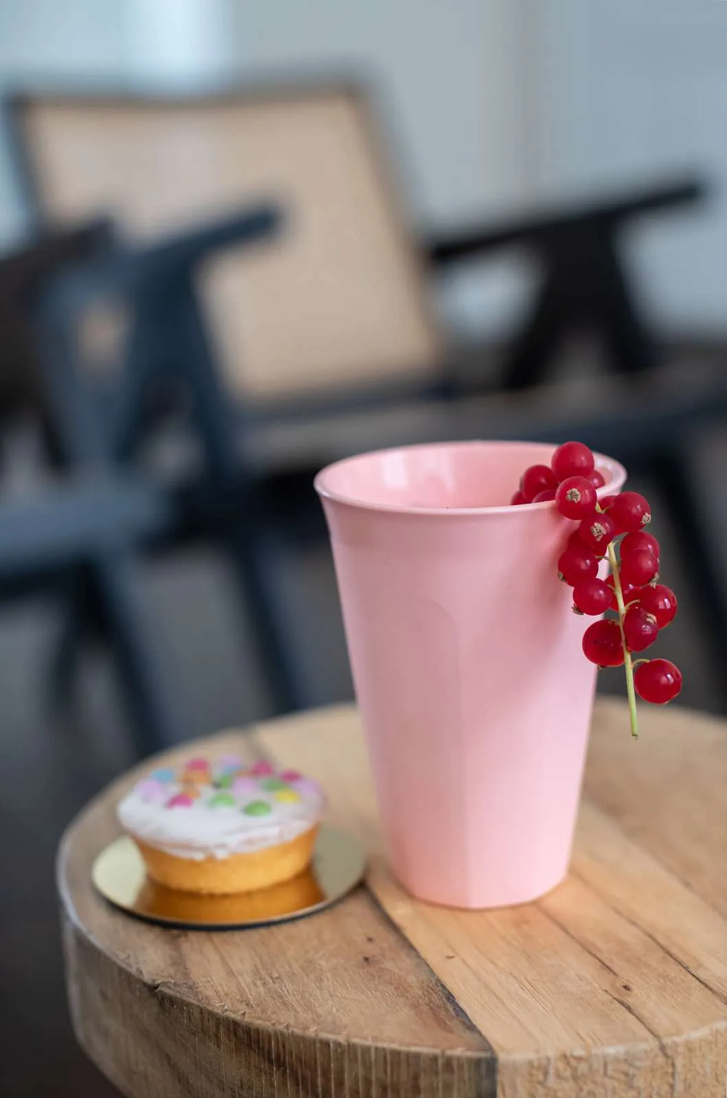 Nora Macarons servicesæt 16 dele, Flerfarvet Koziol