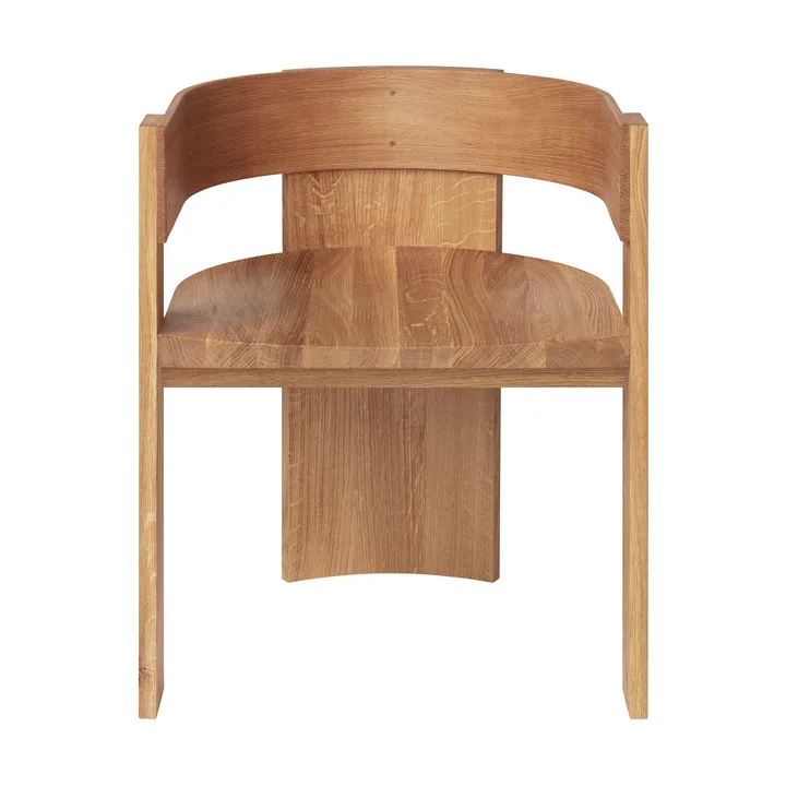 Collector stol - Varm lakeret eg-valnød - Kristina Dam Studio
