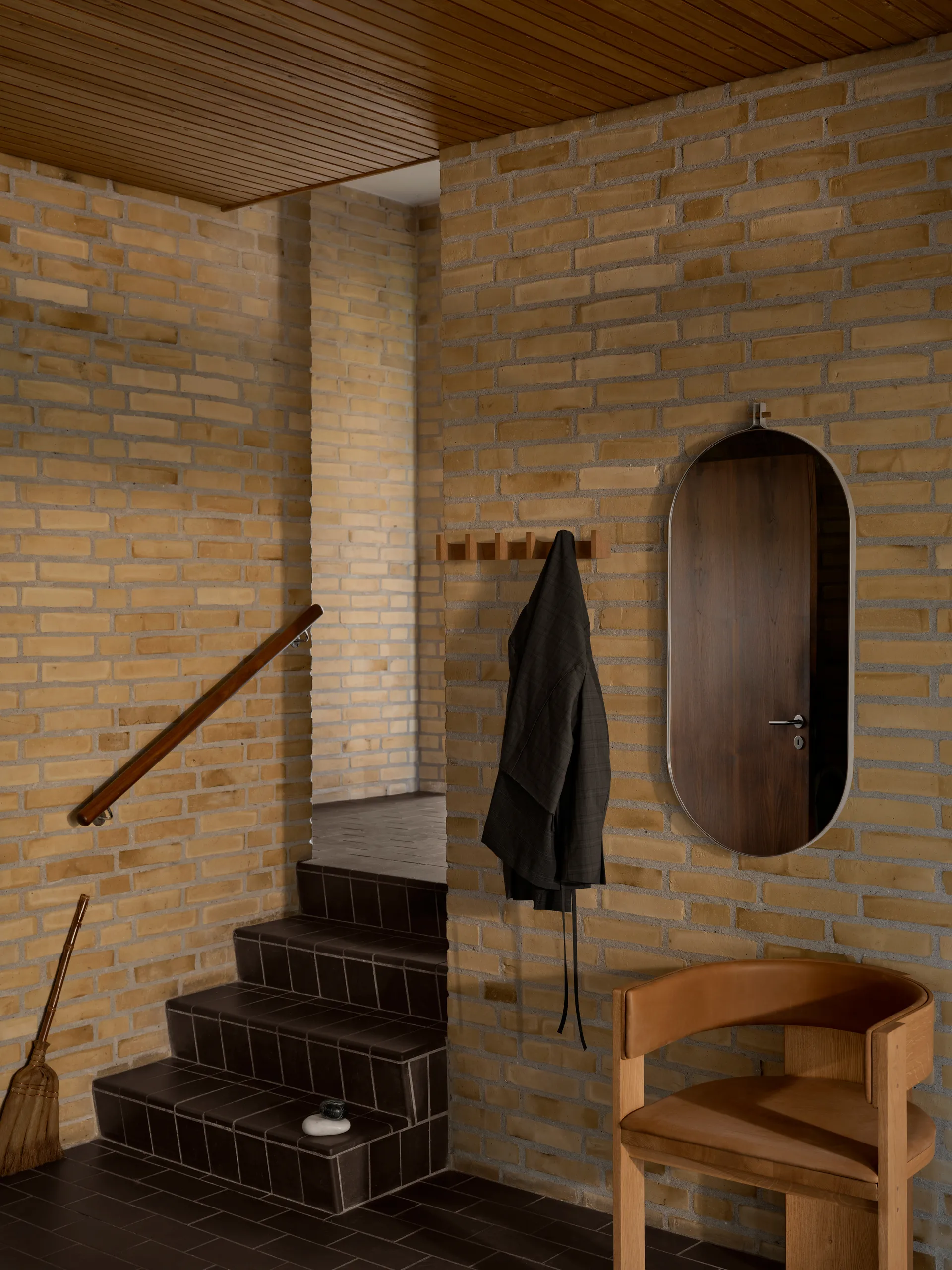 Column knagerække 49 cm, Varmolieret eg Kristina Dam Studio