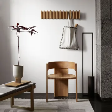 Column knagerække - Oak black lacquered - Kristina Dam Studio