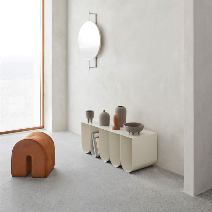 Curved bænk, Black Kristina Dam Studio