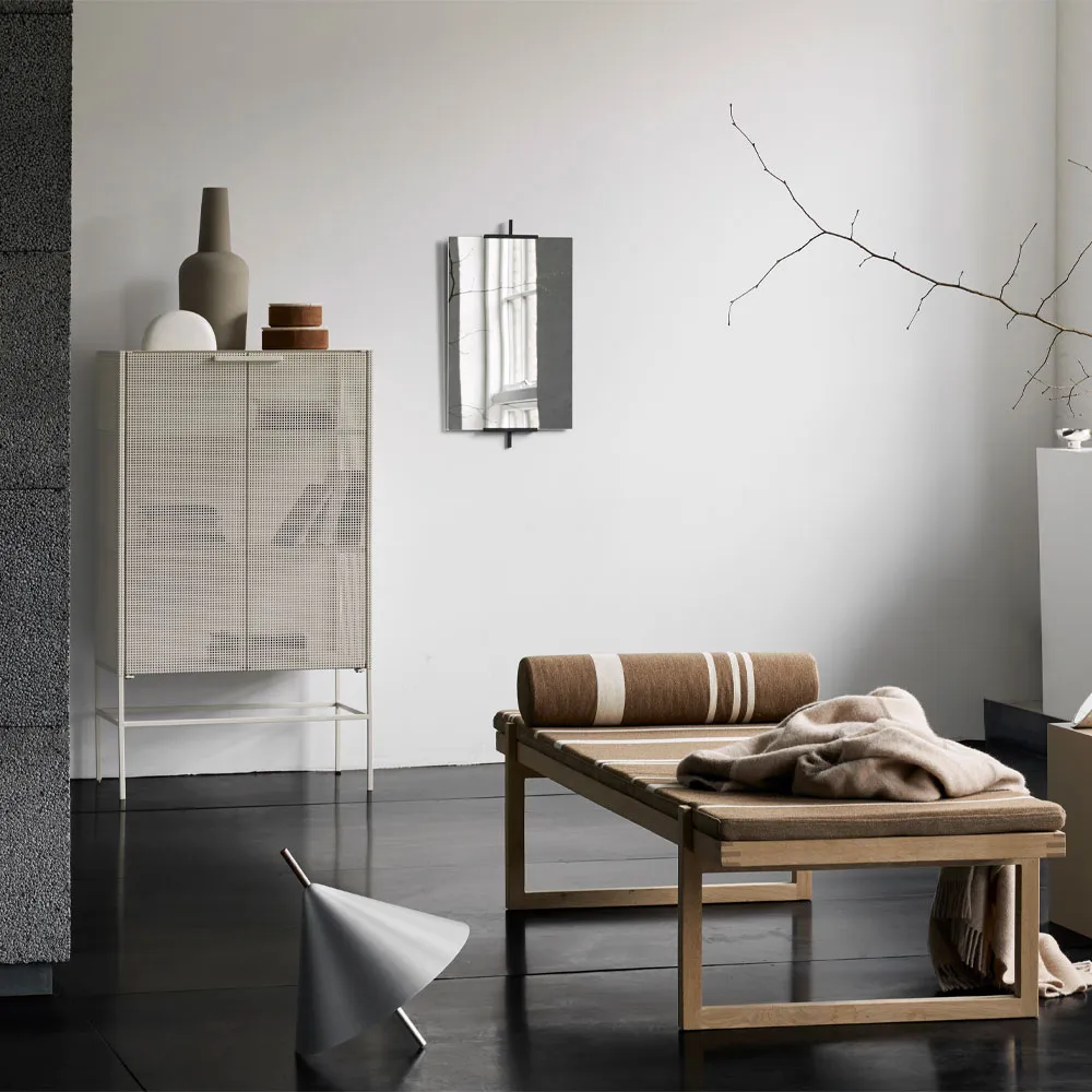 Grid skab, beige Kristina Dam Studio