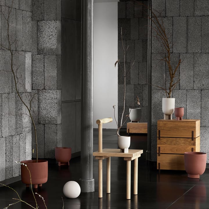 Stack opbevaringsboks, Oak, 3 dele, mørkt olierede ben i valnød Kristina Dam Studio