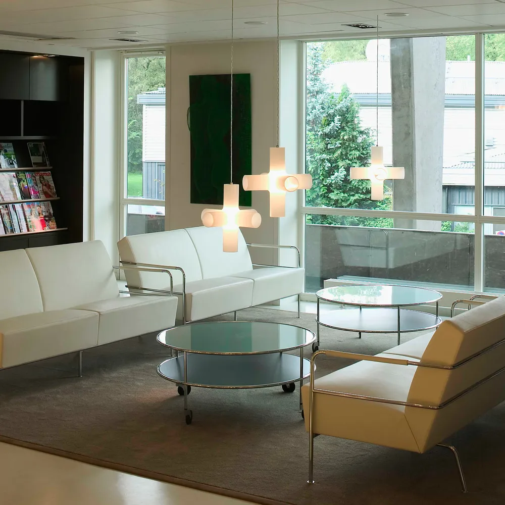 Chicago III sofabord, Hvidt laminat-krom Lammhults