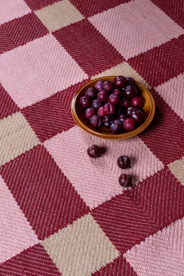 Evelina Kroon jutetæppe 250x350 cm - Plum punsch - Layered