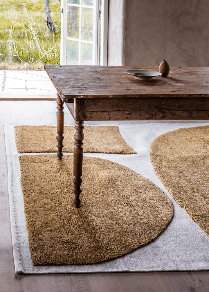 Gotland Rauk uldtæppe, Sunflower yellow 250x350 cm Layered