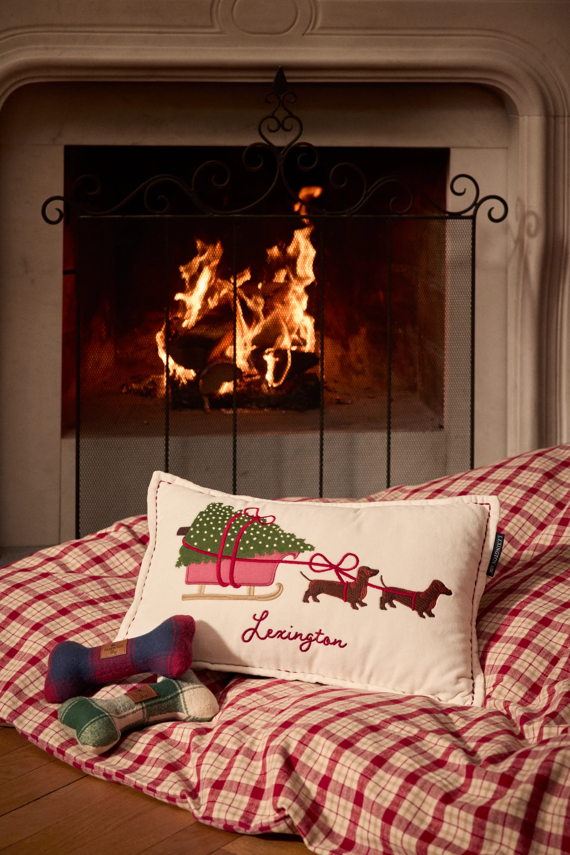 Dog sleigh økologisk bomuldsfløjl pude 30x50 cm, White Lexington