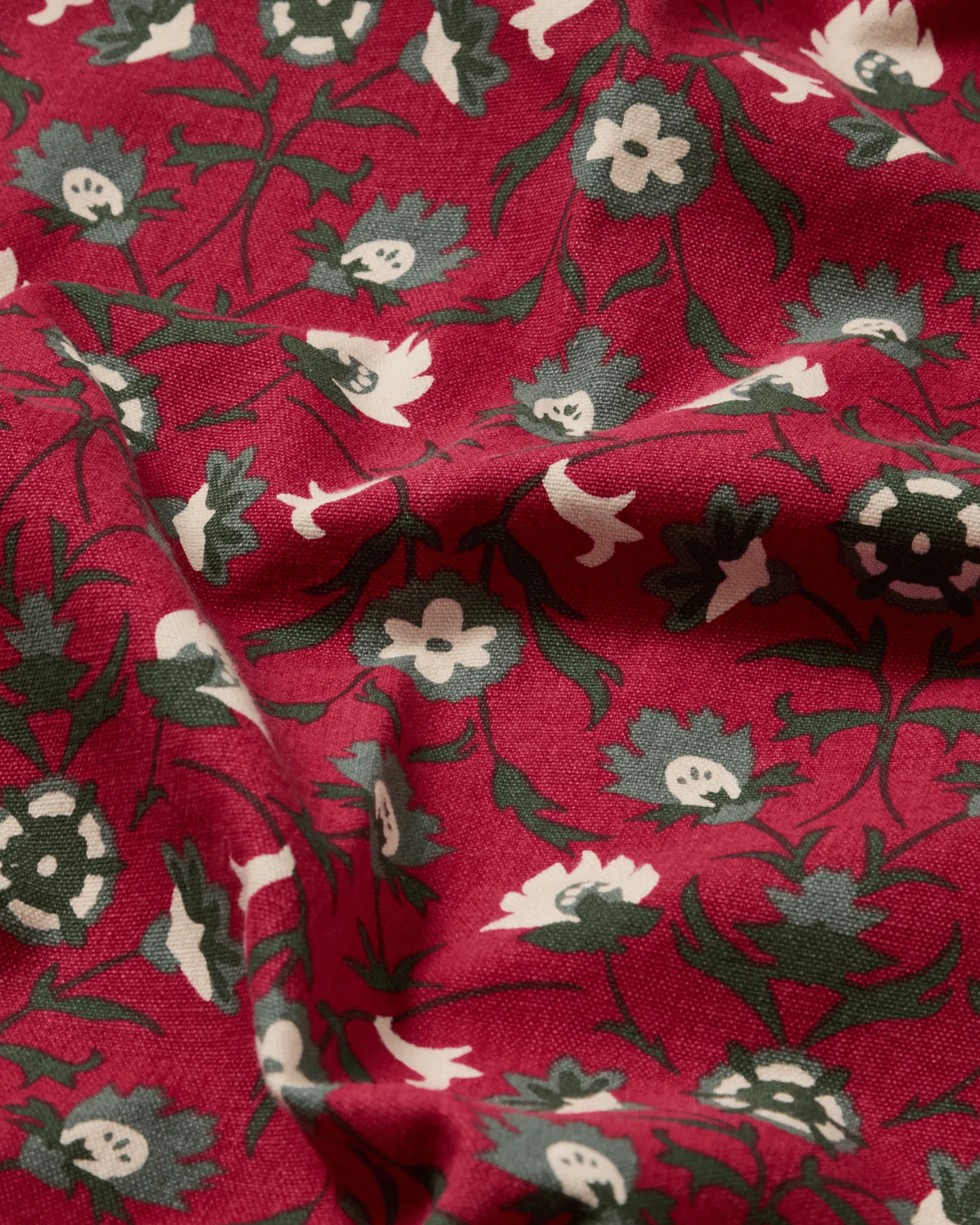 Flower printed økologisk bomuldsdug, Red-beige-green, 150x250 cm Lexington