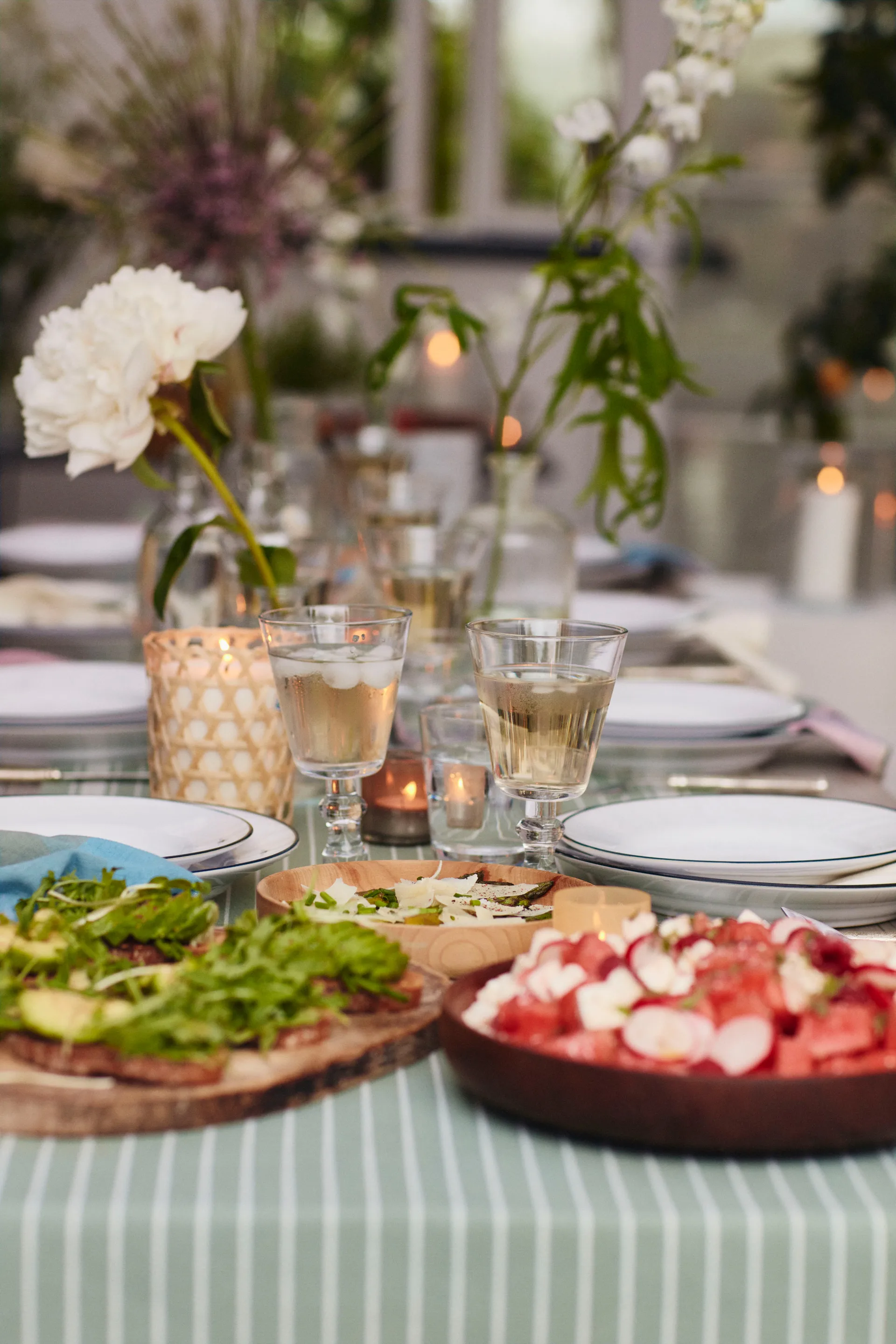 Handwoven Bamboo duftlys lemongrass/coconut, 66 timer Lexington