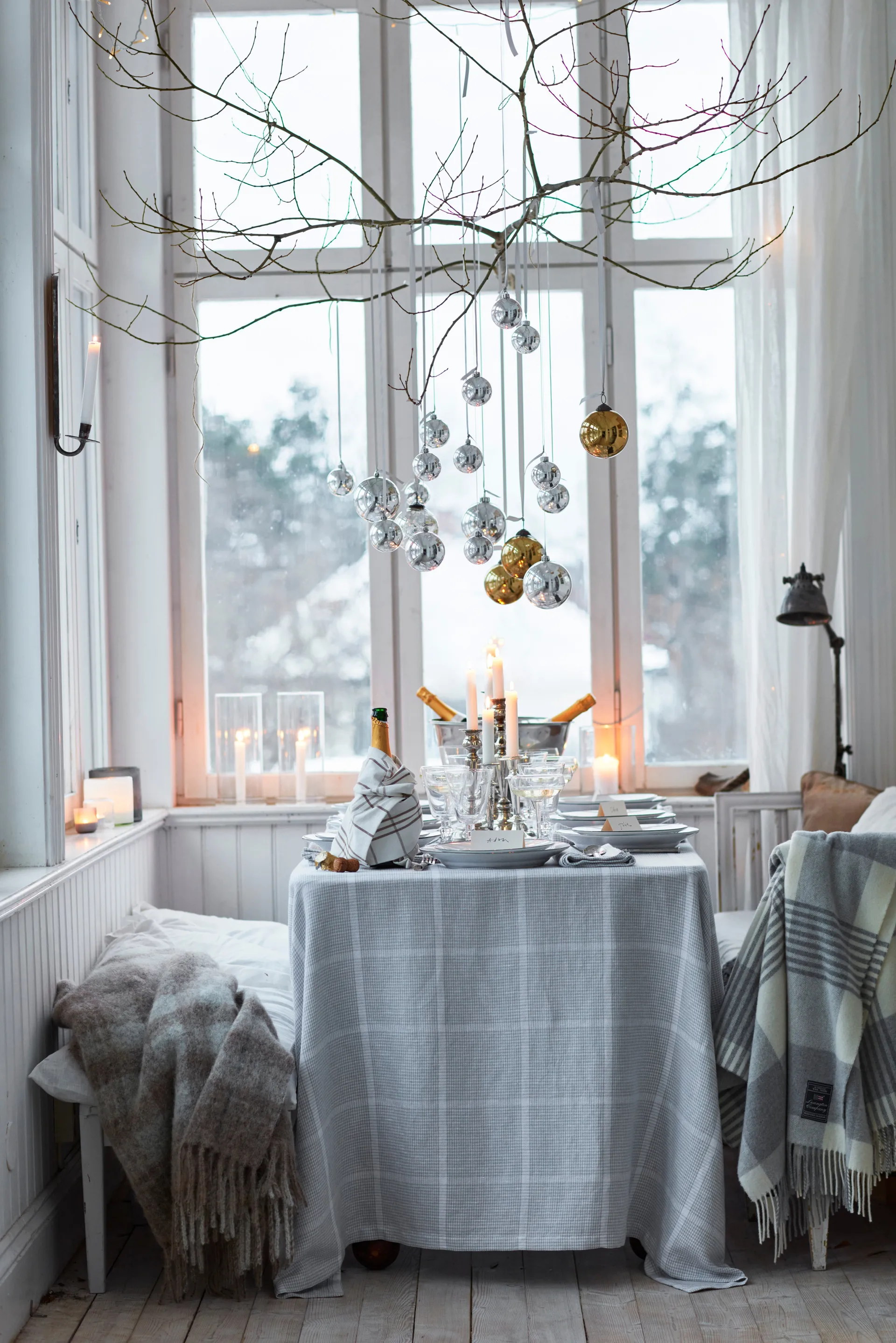 Pepita Check Cotton Linen dug 150x350 cm, White/Light gray Lexington