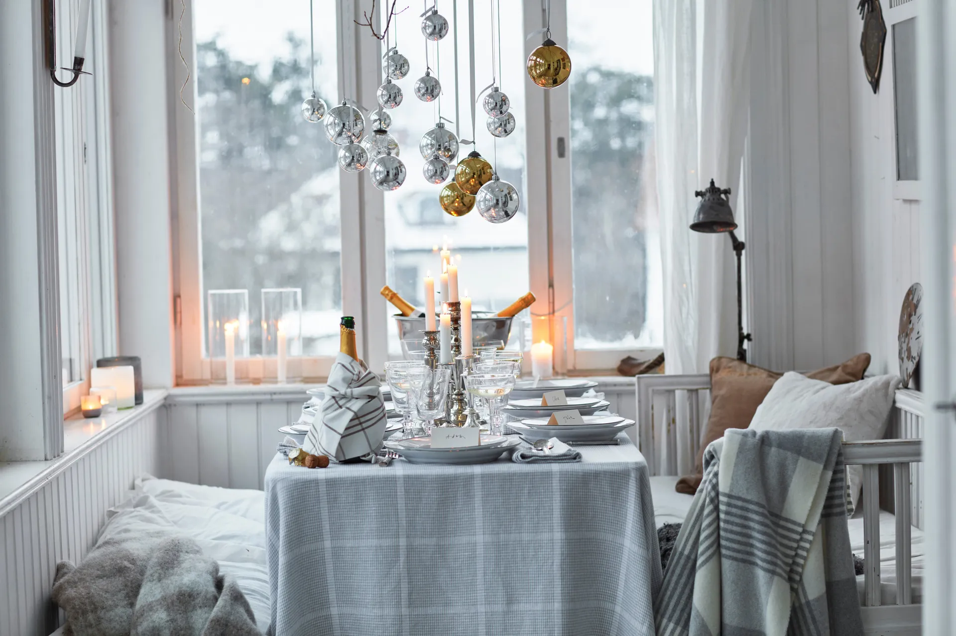 Pepita Check Cotton Linen dug 150x350 cm, White/Light gray Lexington