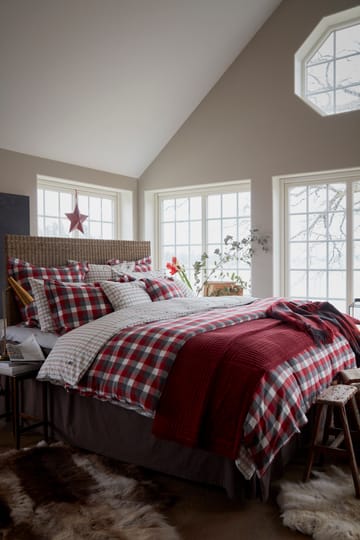 Quilted Cotton Velvet Star sengetæppe 240x260 cm - Red - Lexington