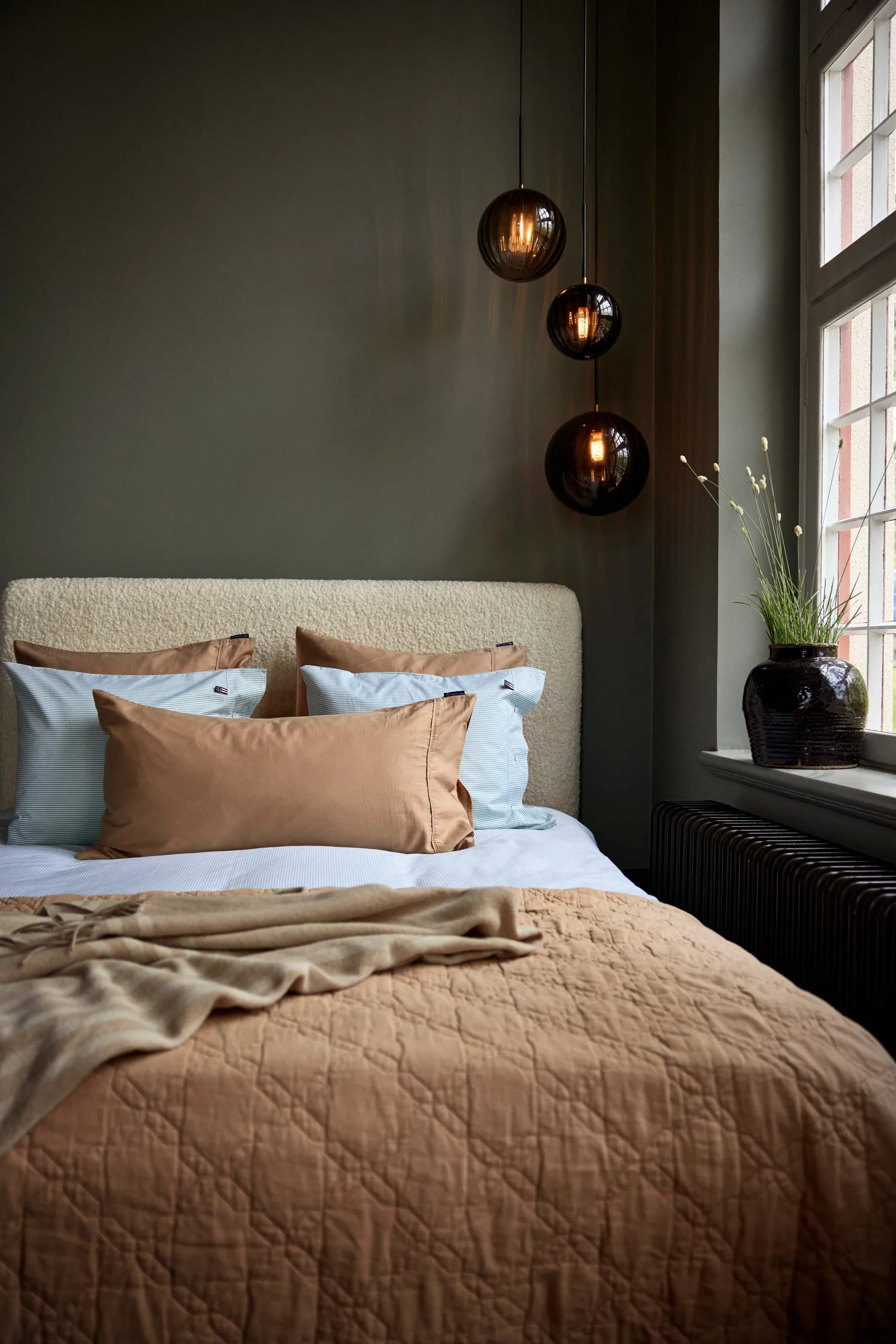 Quilted Recycled Cotton sengetæppe 260x240 cm, Beige Lexington