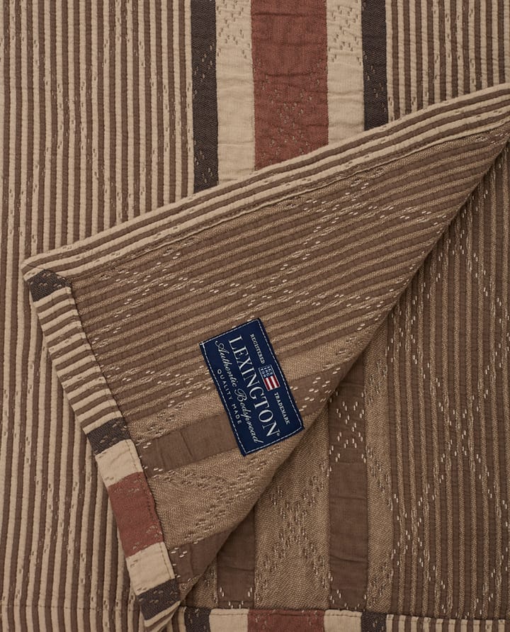 Side Striped Soft Quilted sengetæppe 240x260 cm, Beige Lexington