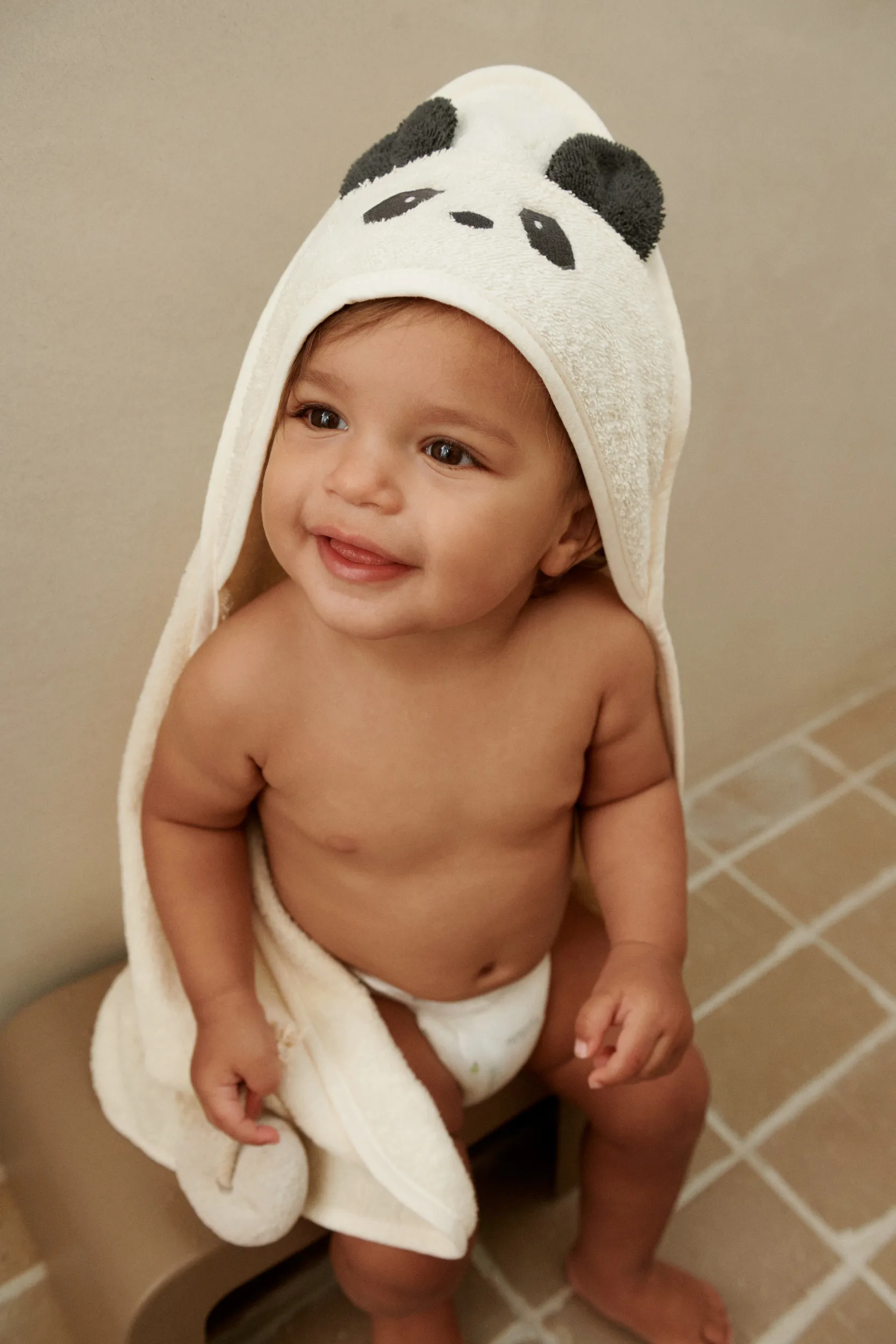 Albert badekåbe håndklæde med hætte 70x70 cm, Panda creme de la creme Liewood