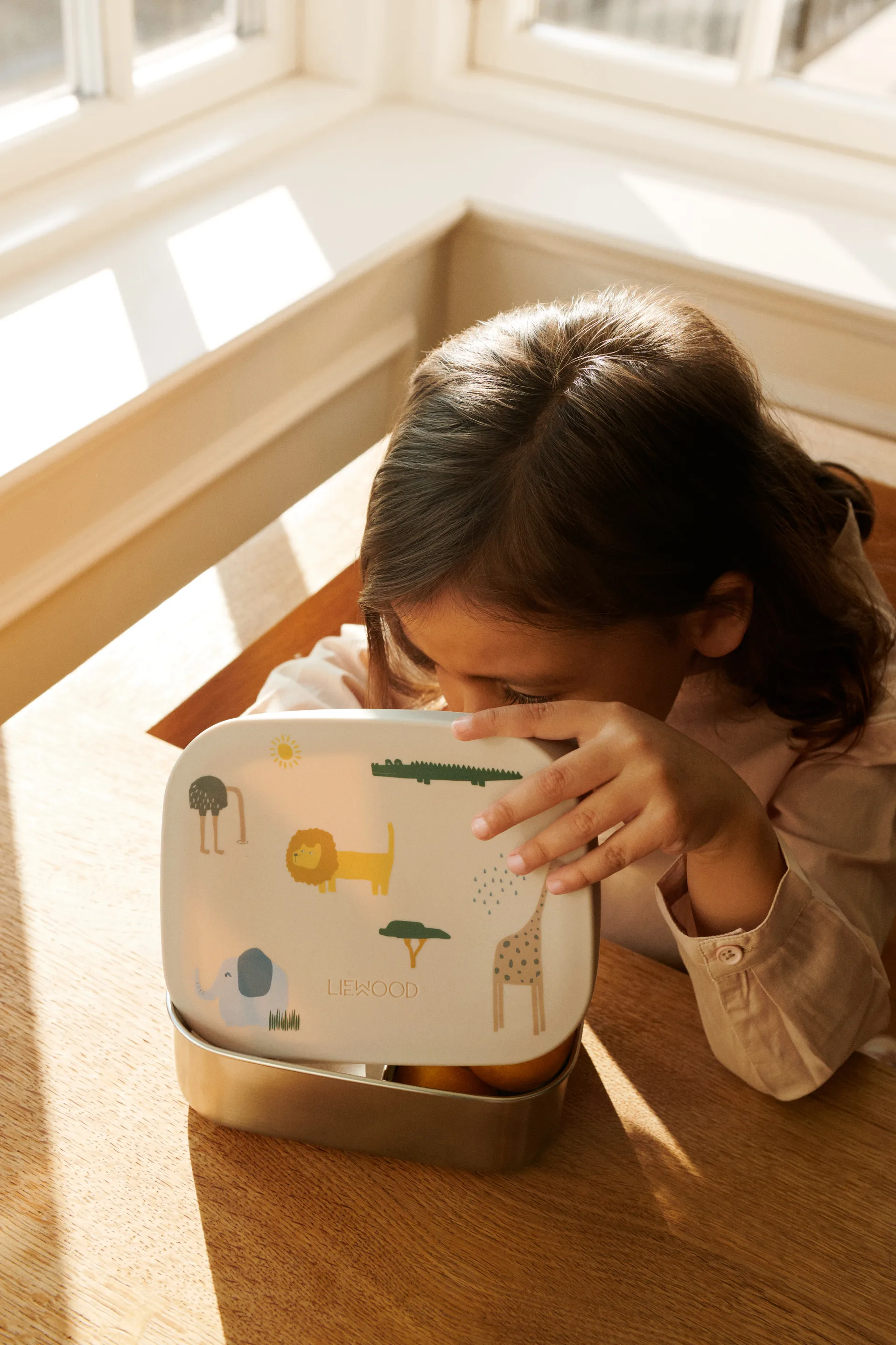 Arthur madkasse 13,5x17 cm, Safari sandy mix Liewood